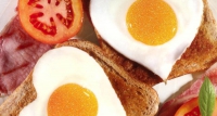 Formen für Eier und Toast. Kaufen Sie ein Formular für Eier